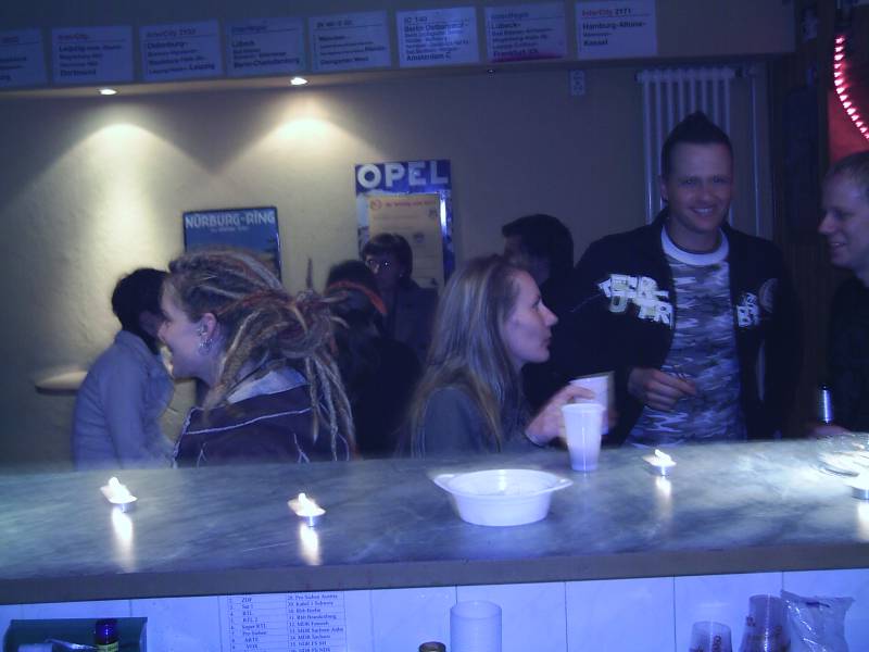 31ger Geburtagsparty im Kiwi 01.04.2006.08.JPG